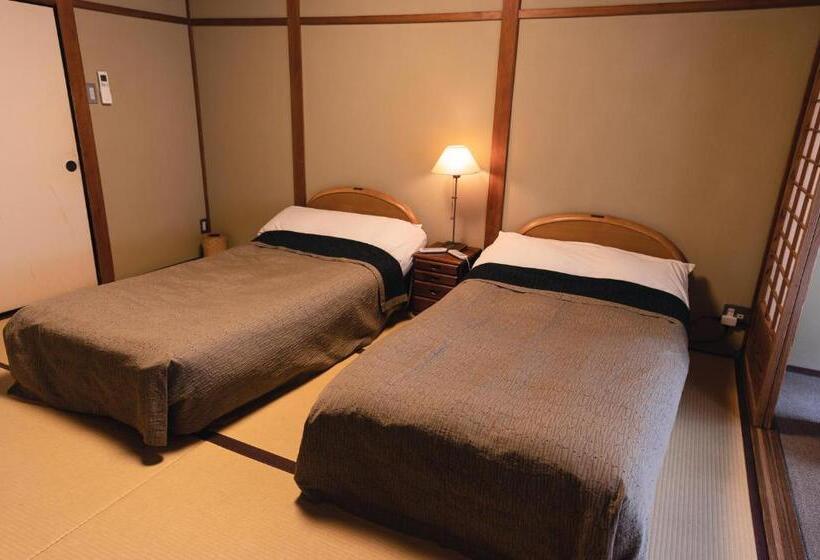 Habitació Estàndard Bany Compartit, Hanakoyado