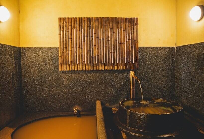 Habitació Estàndard Bany Compartit, Hanakoyado