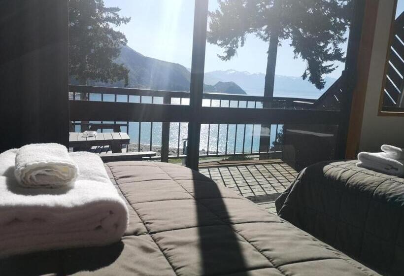 Standard studio with lake view, Hawea