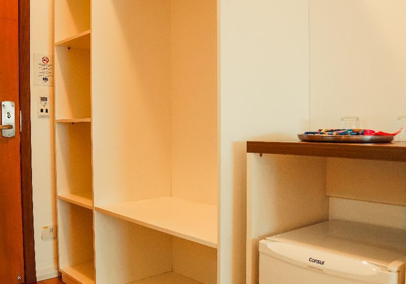 Номер Deluxe, Imperial De Quatro Barras