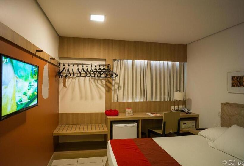 غرفة سوبيريور, Iua