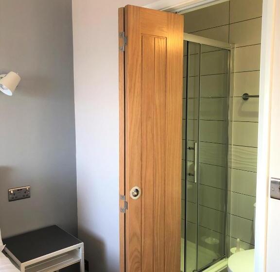 带海景的标准房, Legends