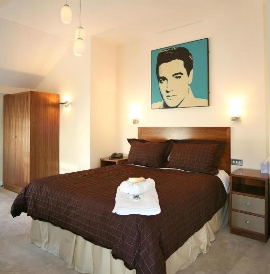 带大床的高级房间, Legends