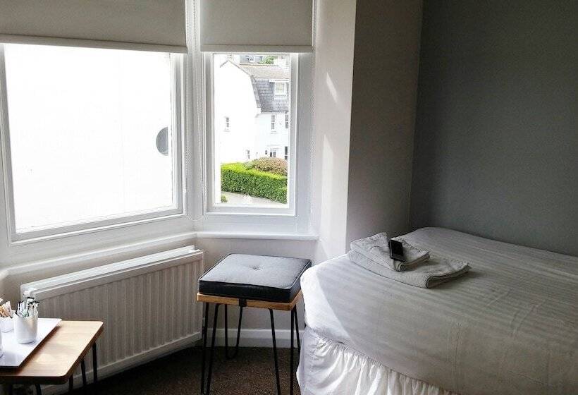 标准单人间, Legends