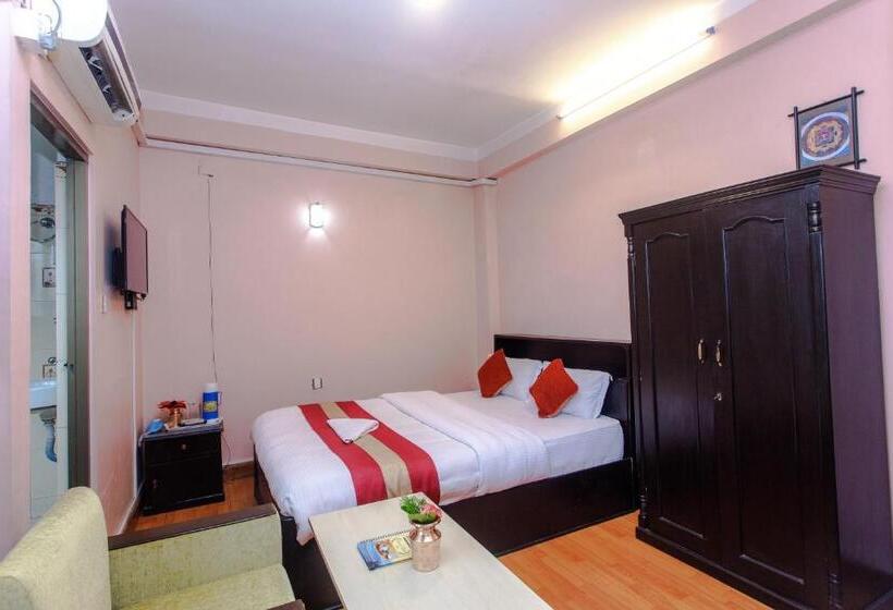 اتاق استاندارد, Nepalaya