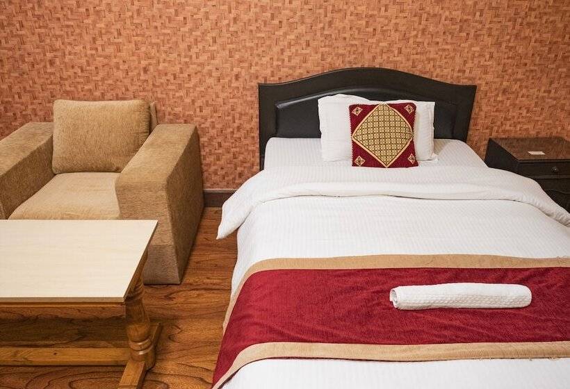 اتاق لوکس, Nepalaya