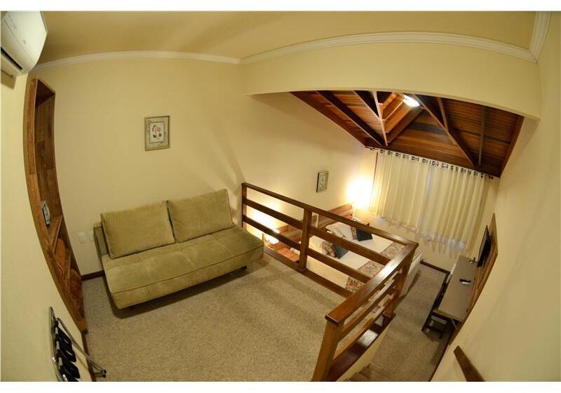 デラックスルーム, Renascença