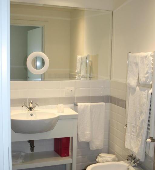 اتاق سوپریور, Rimini Suite