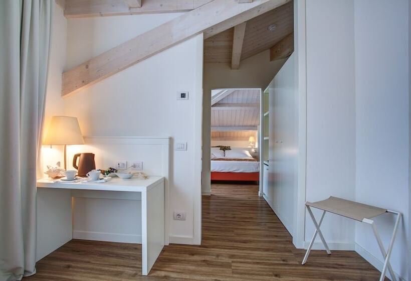 سوییت جونیور, Rimini Suite