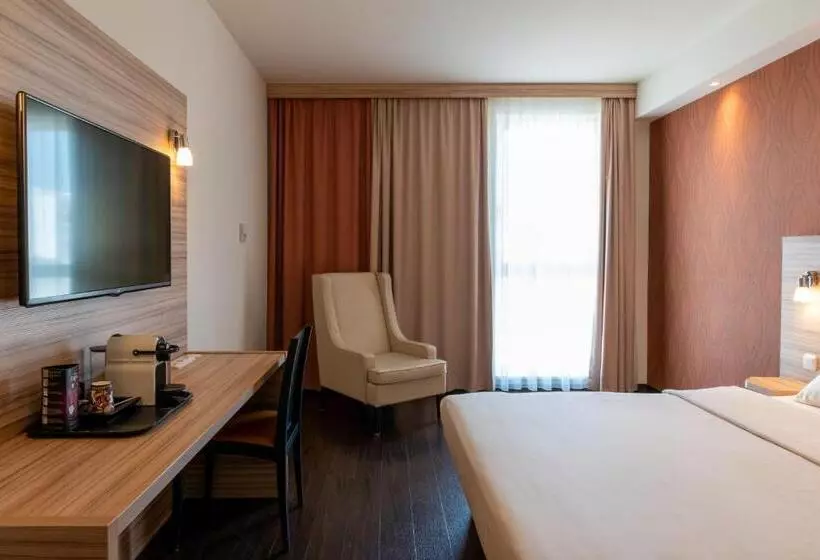 キングサイズベッドのスーペリアルーム, Star G Hotel Premium München Domagkstraße