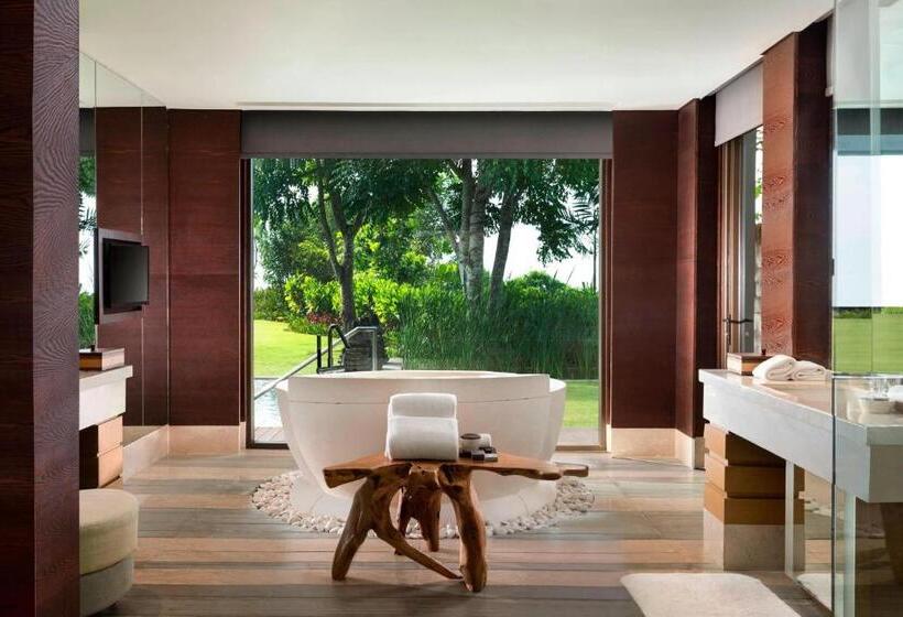 Вилла 3 Спальни с Бассейном, The Ritzcarlton, Bali