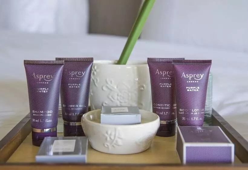 プール付き１ベッドルームヴィラ, The Ritzcarlton, Bali