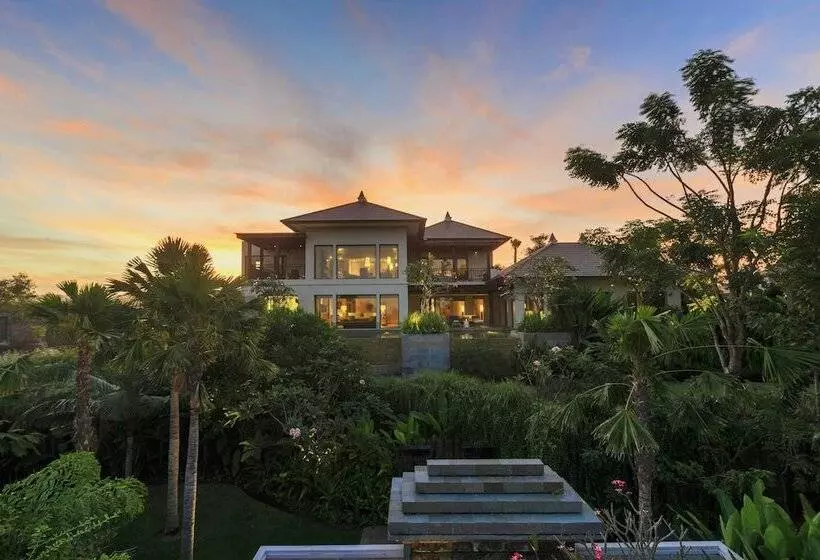 ３ベッドルームのデラックスビラ, The Ritzcarlton, Bali