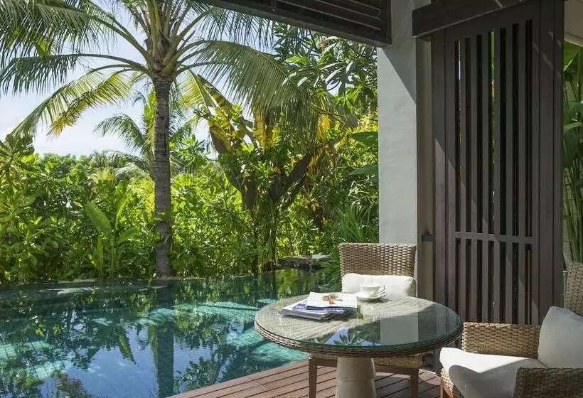 プール付き１ベッドルームヴィラ, The Ritzcarlton, Bali