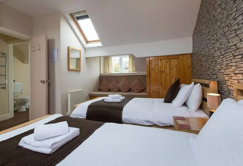 اتاق استاندارد سه نفره, Thornbank House Offering Breakfast And With Free Off Site Health Club