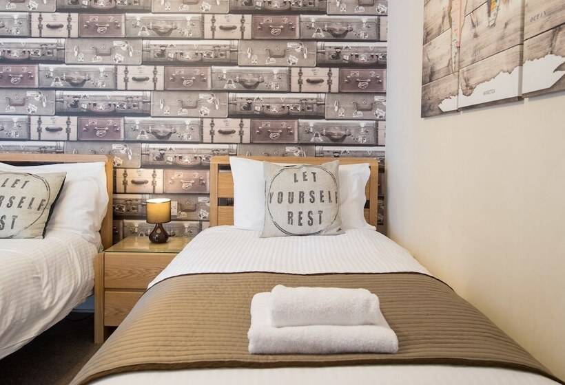 Семейный Номер, Thornbank House Offering Breakfast And With Free Off Site Health Club