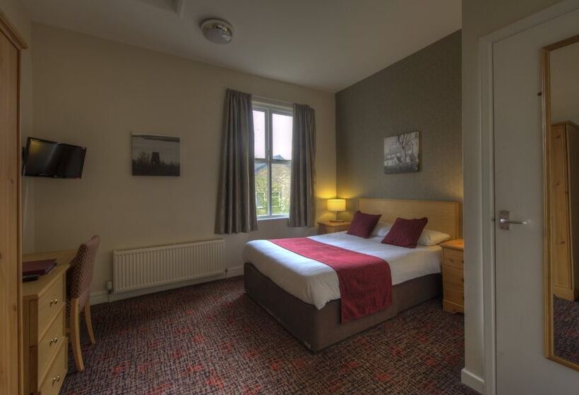 Camera Standard, Kingstown Hotel By Greene King Inns