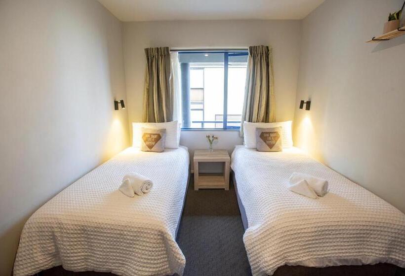 Family flat with view, Clearwater Motor Lodge