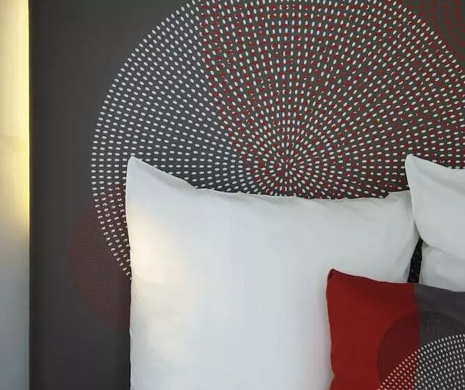 اتاق سوپریور خانوادگی, Novotel Paris Saint Denis Stade Basilique
