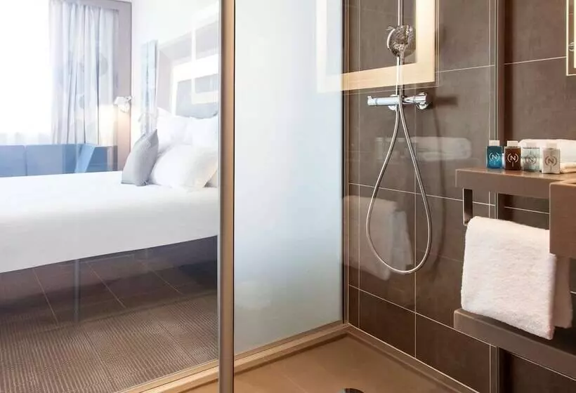 سوییت, Novotel Paris Saint Denis Stade Basilique
