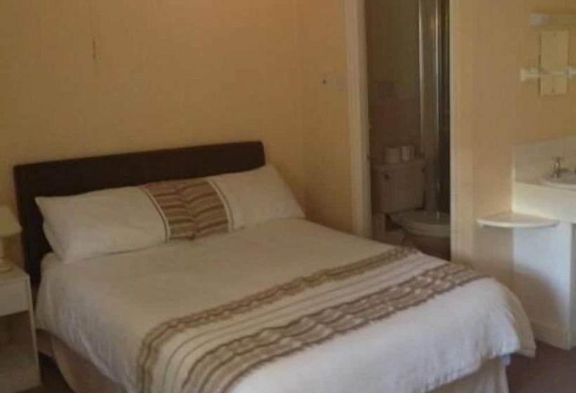 חדר סטנדרט, The Buck Inn