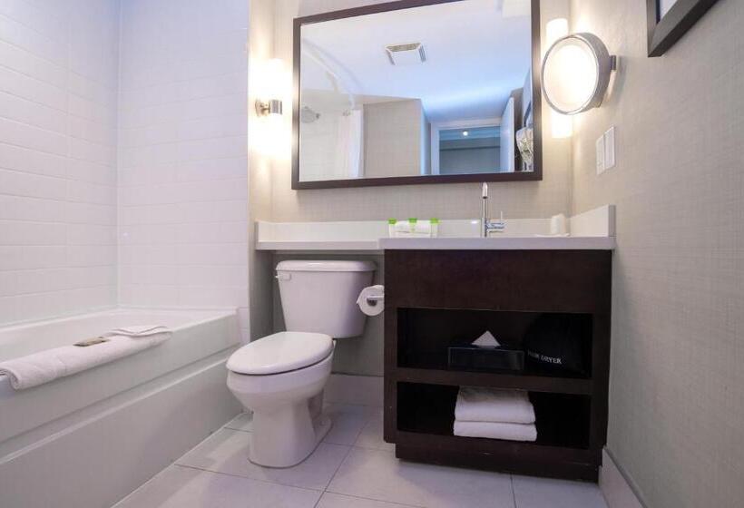 Люкс Кровать Кинг, Sandman Hotel Oakville