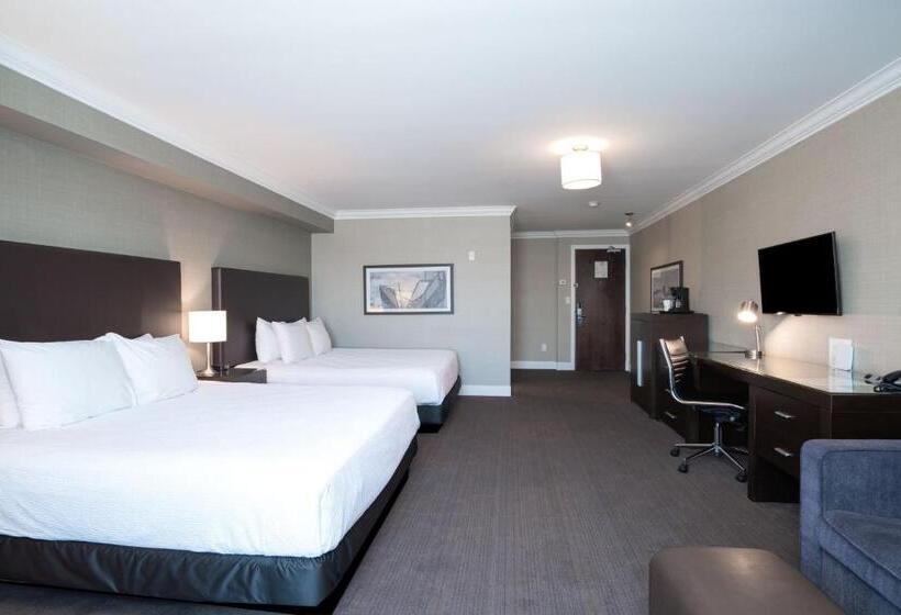 غرفة قياسية سرير كينج, Sandman Hotel Oakville