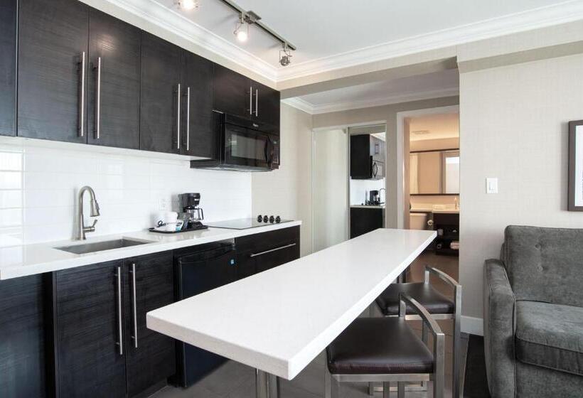 جناح سرير كينج, Sandman Hotel Oakville