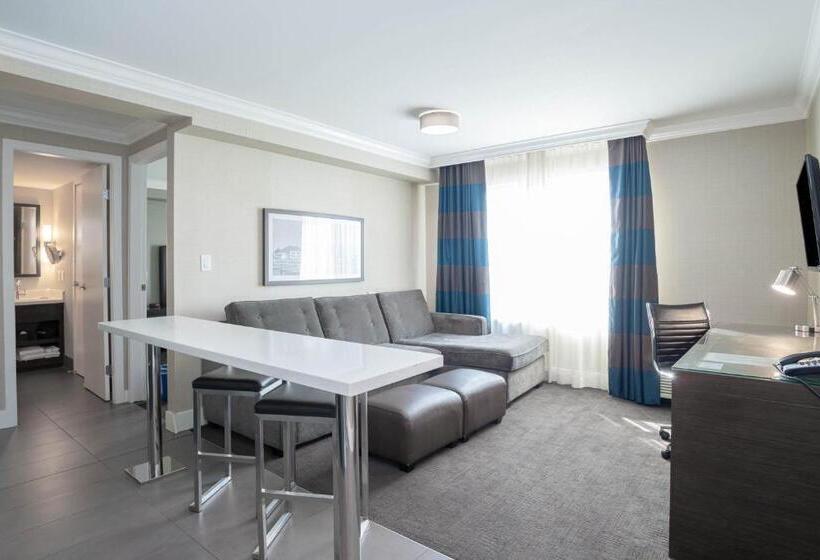 Люкс Кровать Кинг, Sandman Hotel Oakville