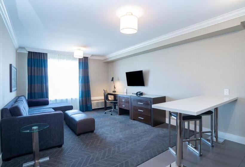 جناح سرير كينج, Sandman Hotel Oakville