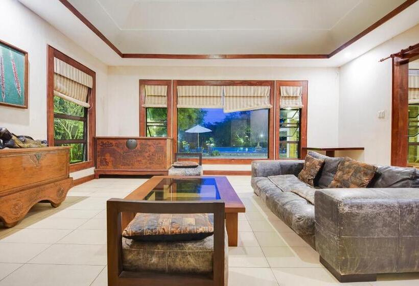 اتاق لوکس, Sheridan Boutique Resort Iloilo