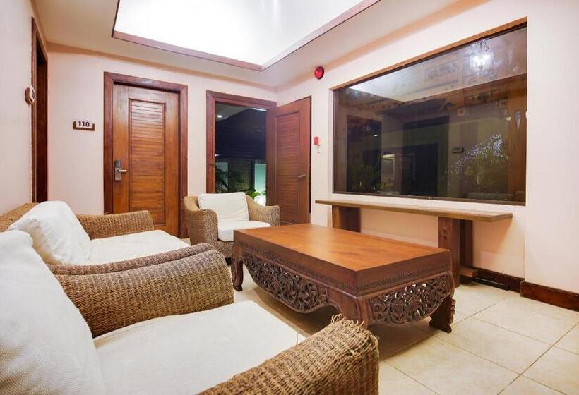 주니어 스위트, Sheridan Boutique Resort Iloilo