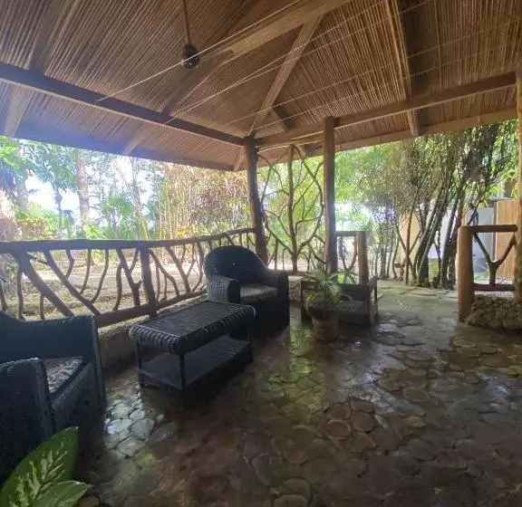 キングサイズベッドのスタンダードルーム, Tahanan Resort