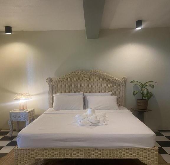 스탠다드 룸 킹사이즈 침대, Tahanan Resort