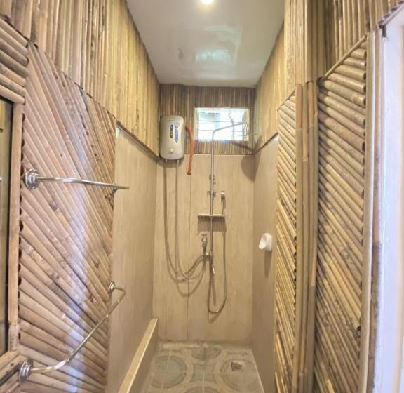 סוויטת דלוקס נוף לים, Tahanan Resort