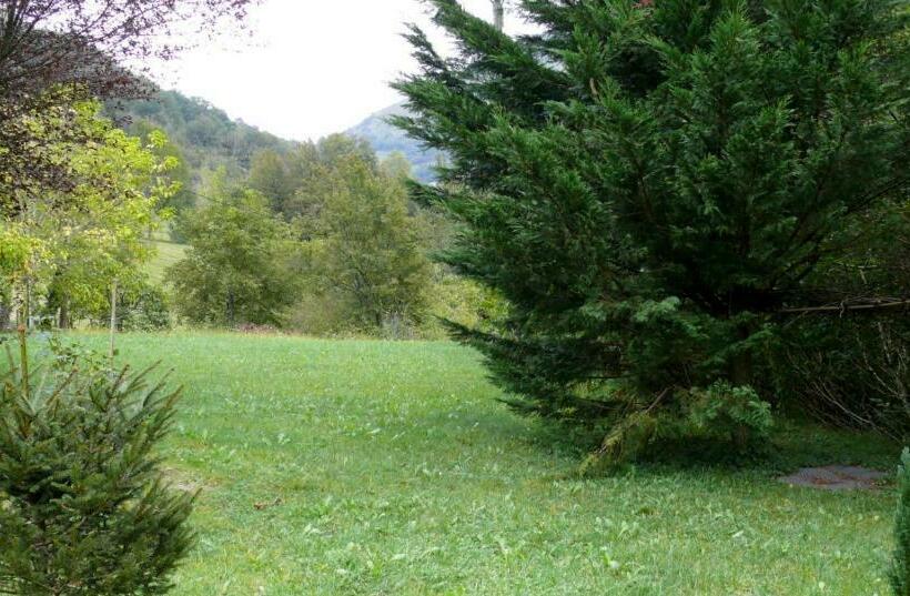 マウンテンビュースタンダードルーム, Chambre Chez Sylvie