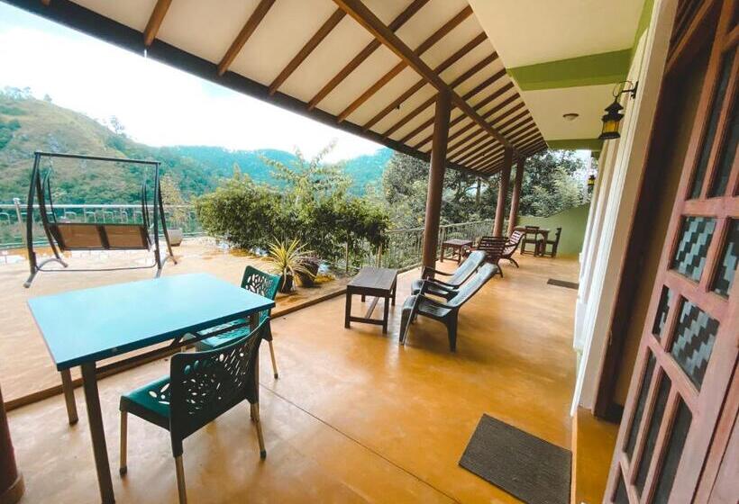 스탠다드 룸 산 전망, Green Hill