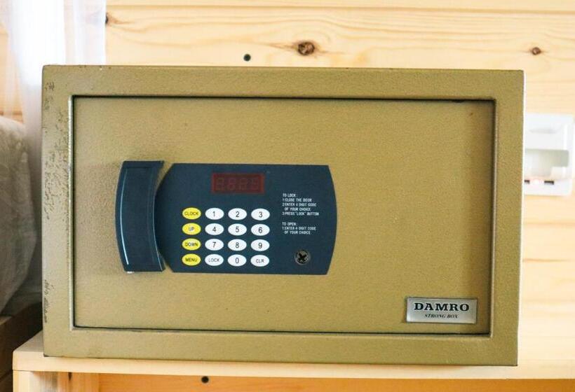 수피리어 트리플 룸, Green Hill