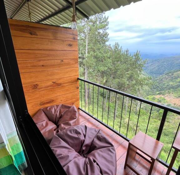 수피리어 트리플 룸, Green Hill