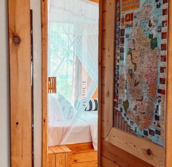 발코니 디럭스 룸, Green Hill