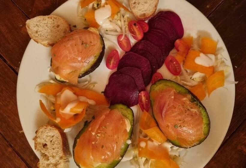 غرفة قياسية ثلاثية, La Bergerie Crenantine