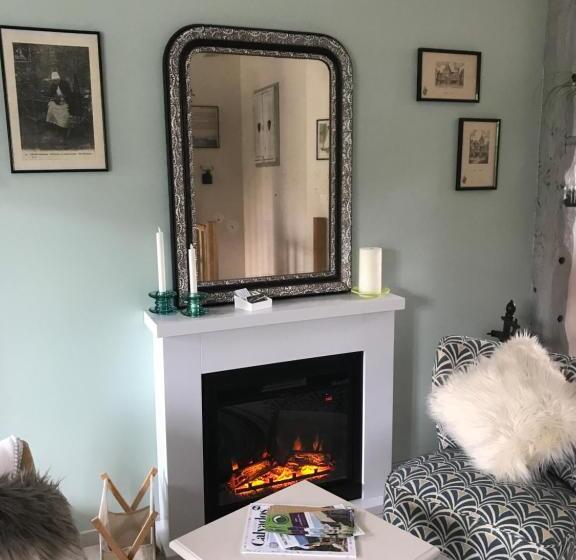 Номер Стандарт Вид на Сад, La Chambre Des Tisserands