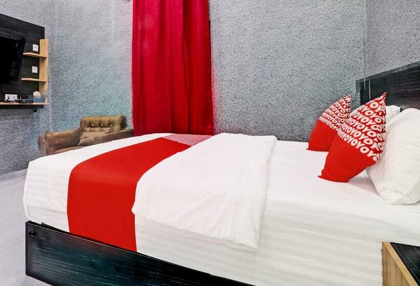 Delüks Süit, Oyo 91203 Naufal Residence Syariah