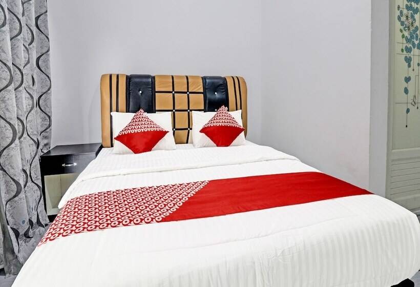 Delüks Oda, Oyo 91203 Naufal Residence Syariah