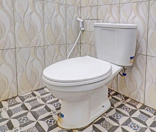 Delüks Oda, Oyo 91203 Naufal Residence Syariah