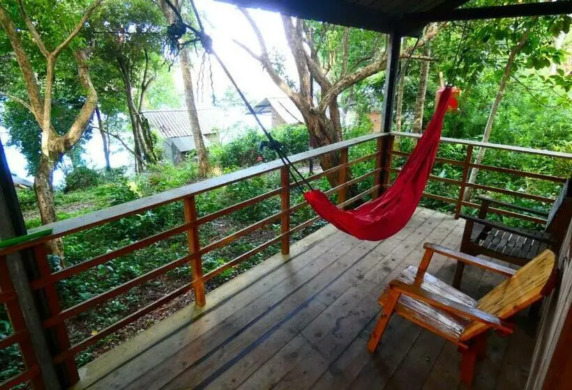スタンダードバンガロー, Santi Garden Bungalows