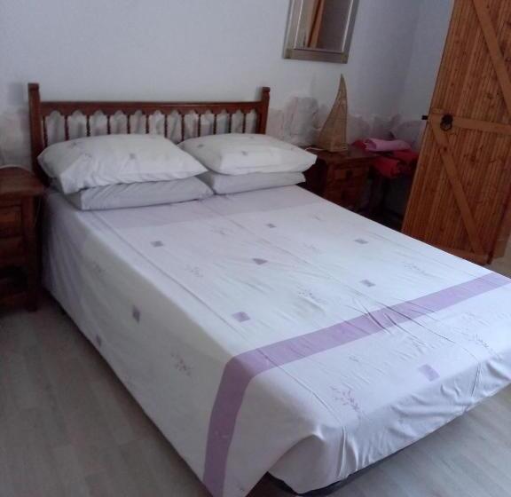 침실 2개 아파트, Almond Reef Casa Rural