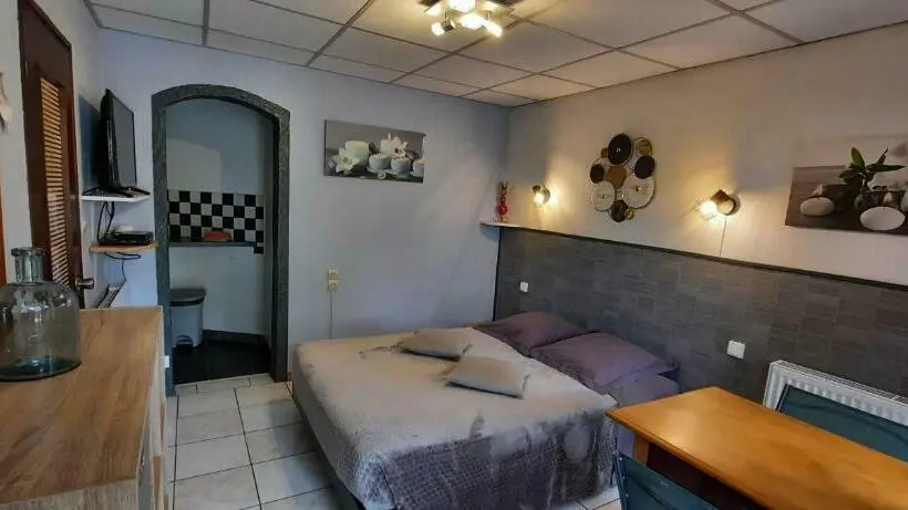 スタンダードスタジオ, Chambres D Hôtes Au Pays Des Etangs
