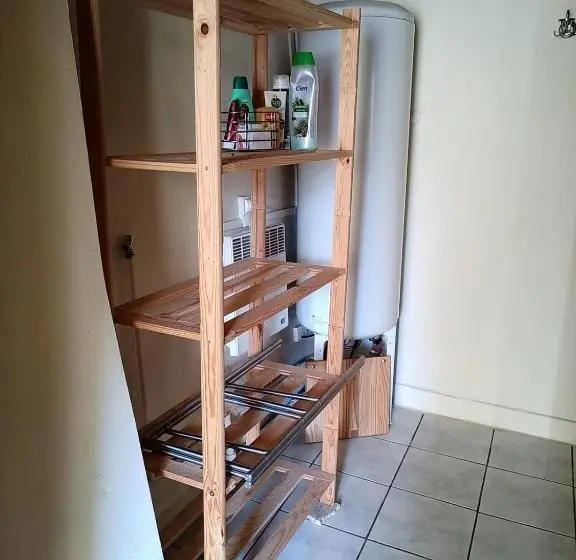 1 Sovrums Hus, Infocus Du Sud