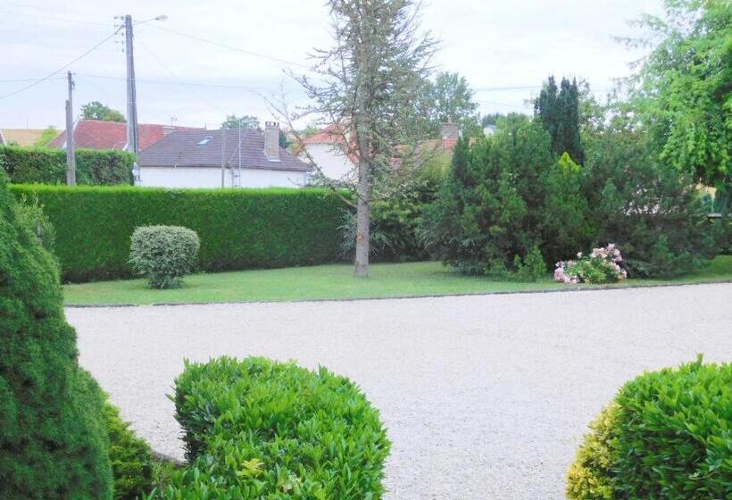 디럭스 룸, La Chambre D Amis La Costignieres